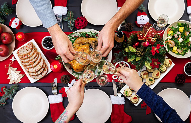 Make Holiday Hosting Easier with These Must-have Items